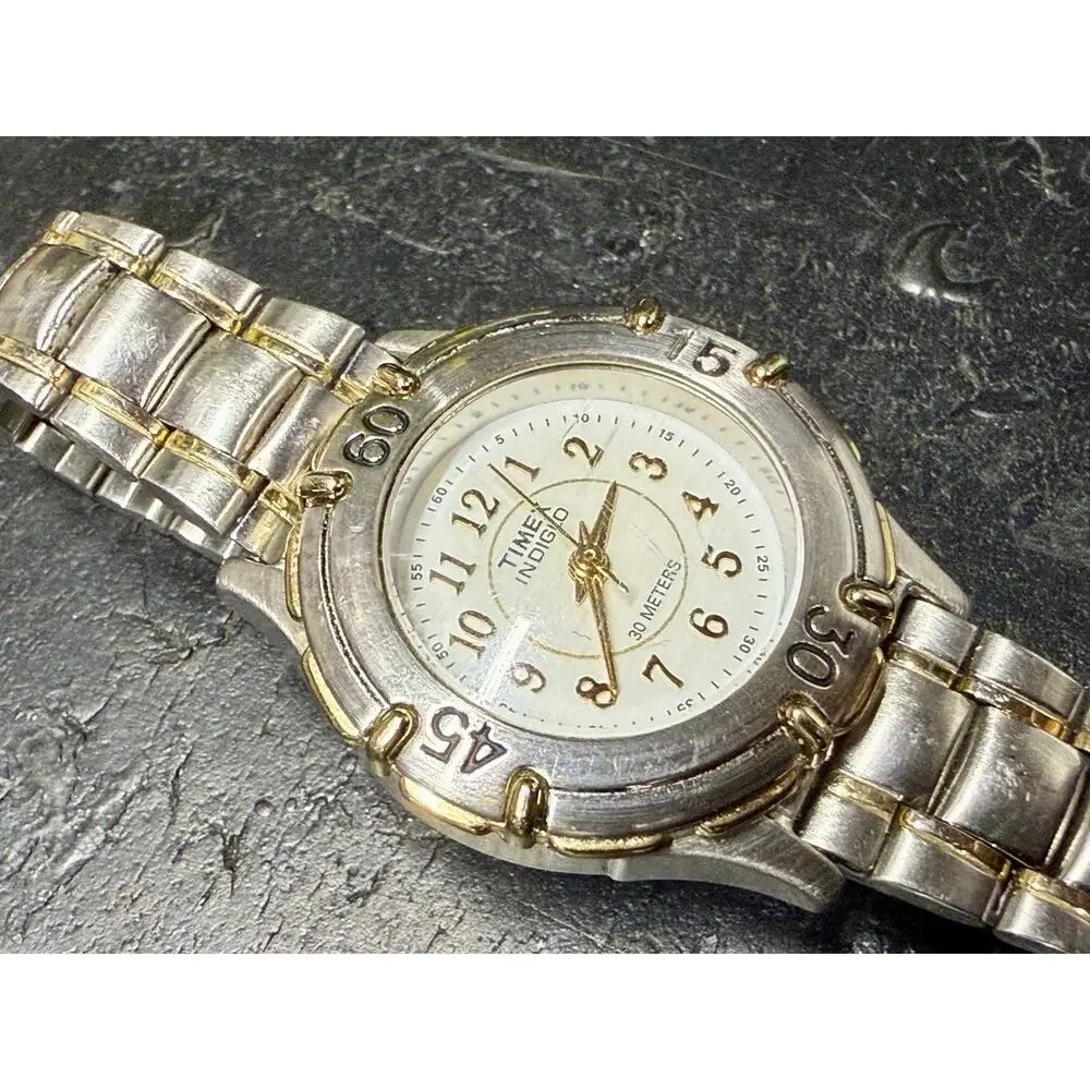 Vintage‎ Timex Indiglo Womens Watch Gold 2 Tone Band, New Battery EUC